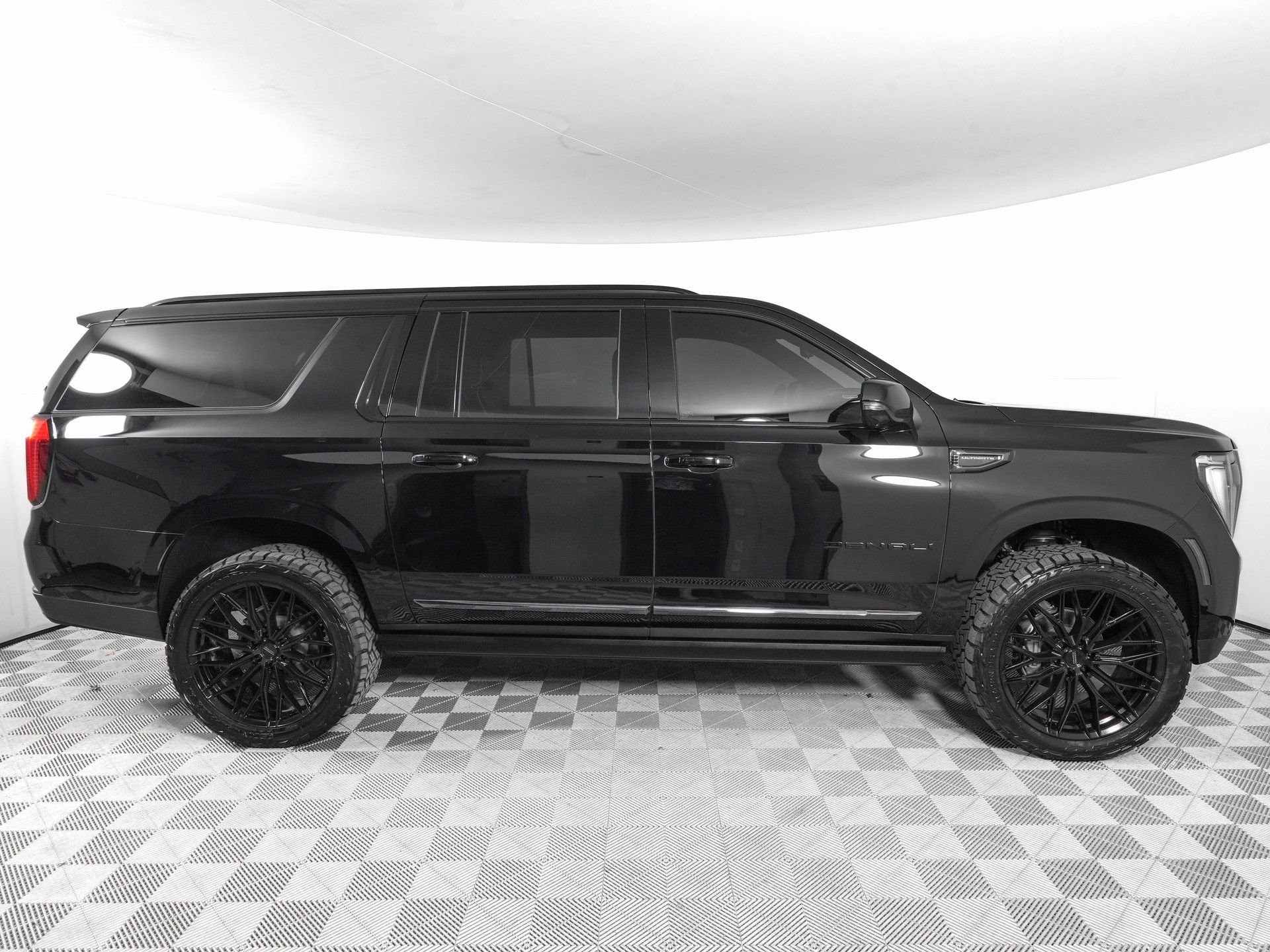 Used 2026 GMC Yukon XL Denali Ultimate image 5