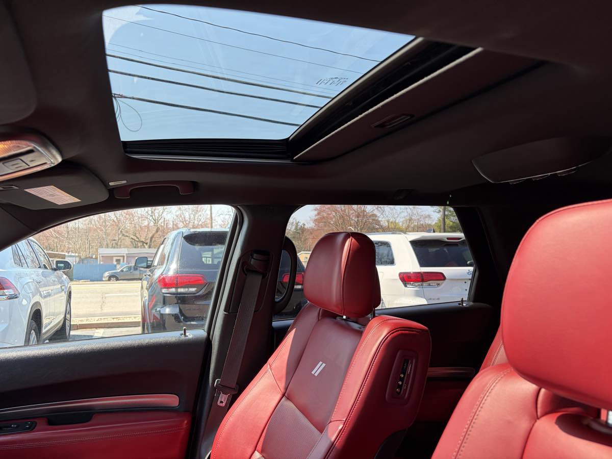 Used 2020 Dodge Durango R/T w/ Technology Group image 11