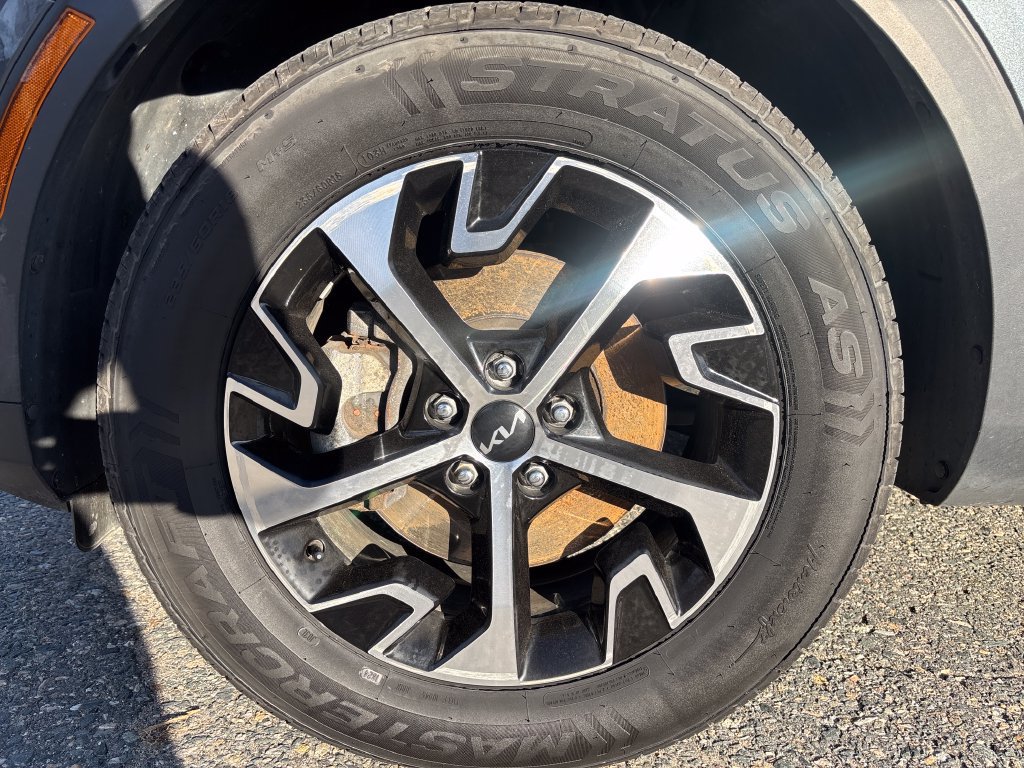 Used 2023 Kia Sportage EX AWD/4WD image 25