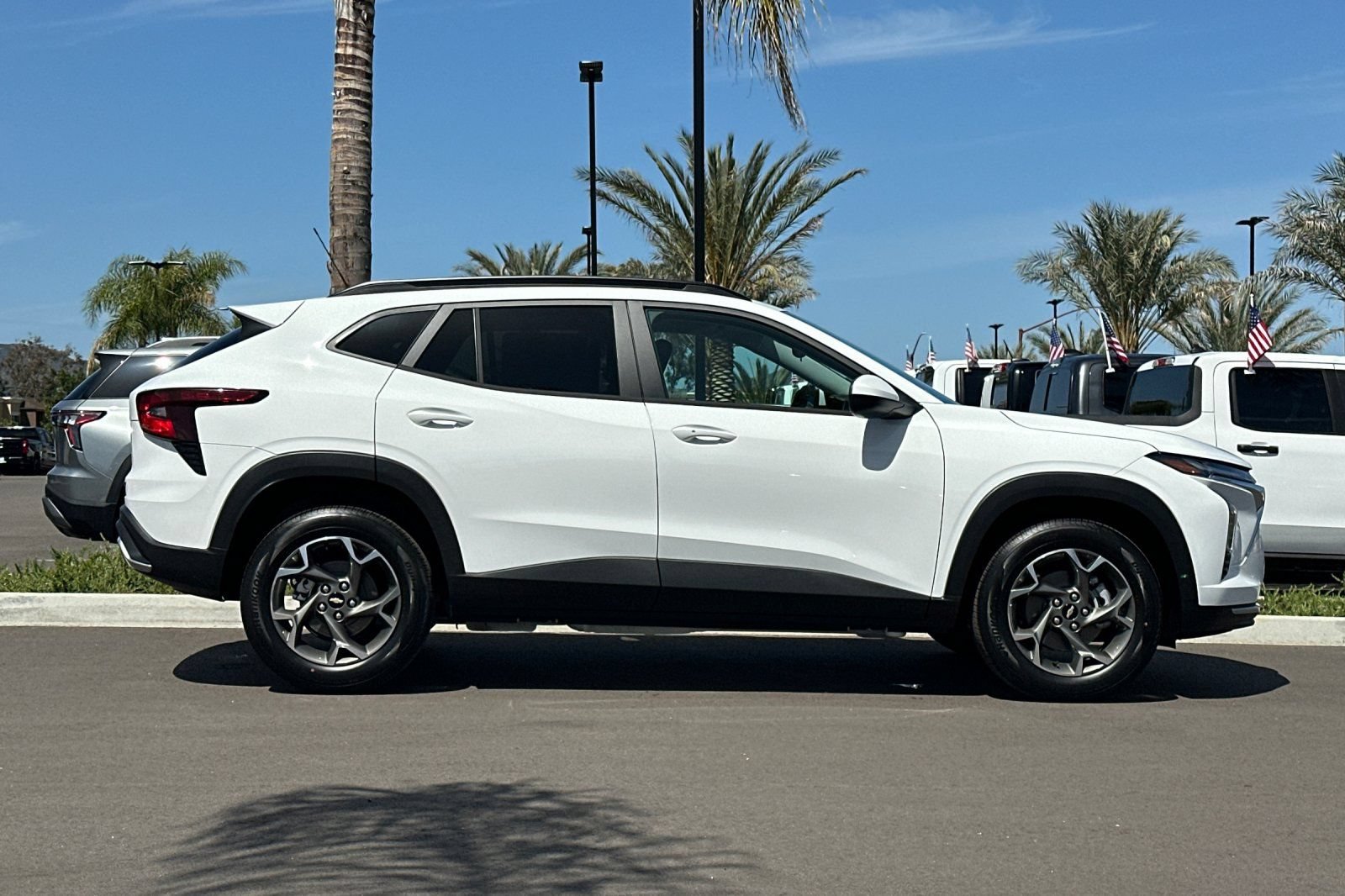 New 2026 Chevrolet Trax LT FWD image 3