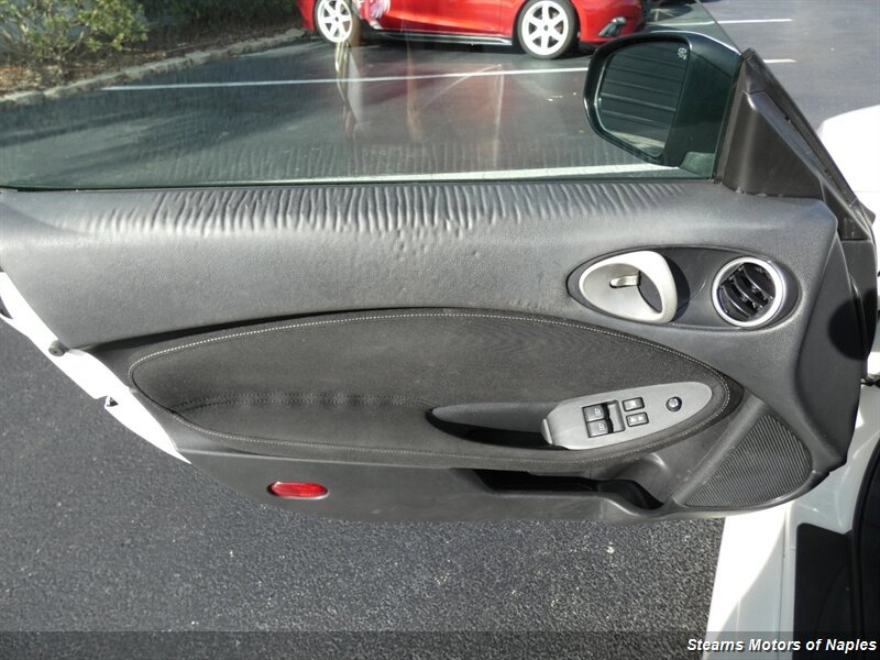 Used 2010 Nissan 370Z Coupe RWD image 41