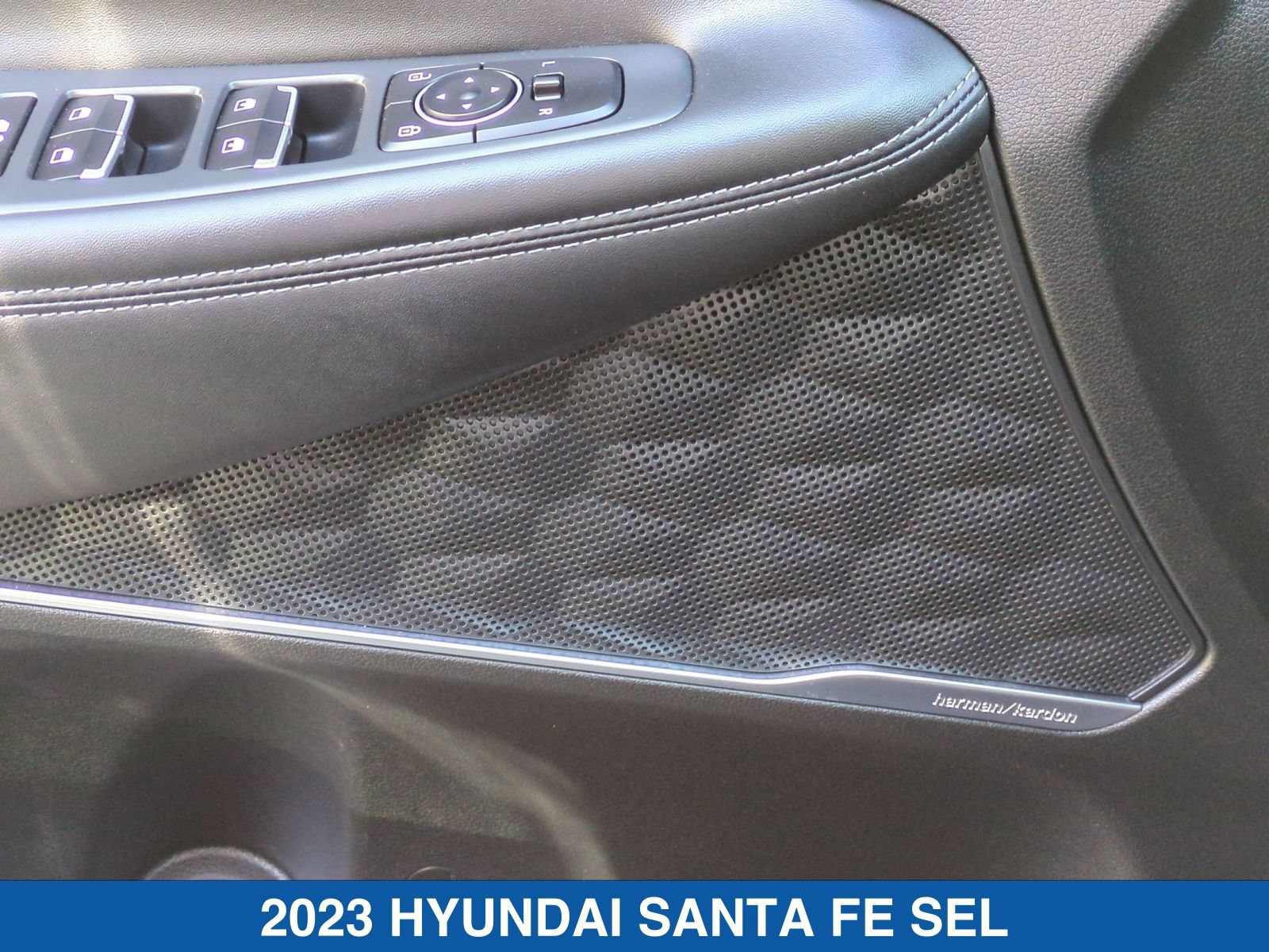 Used 2023 Hyundai Santa Fe SEL w/ Premium Package AWD/4WD image 14