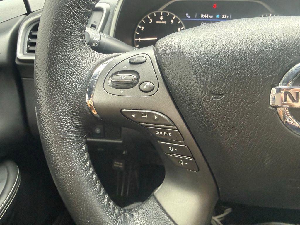 Used 2020 Nissan Murano SV AWD/4WD image 15
