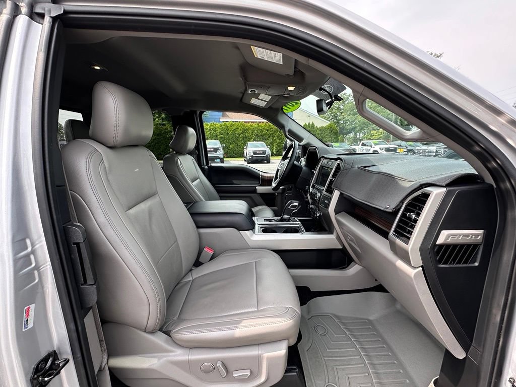 Used 2017 Ford F150 Lariat w/ Equipment Group 501A Mid AWD/4WD image 13