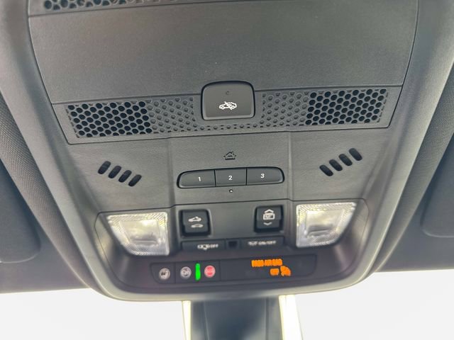 Used 2025 Cadillac XT6 Sport w/ LPO, Floor Liner Package image 21