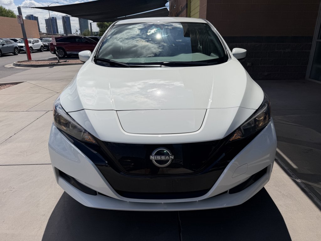 Used 2025 Nissan Leaf S FWD image 10