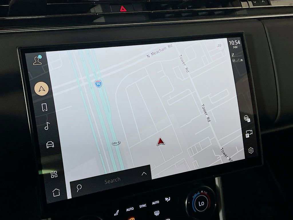 Used 2023 Land Rover Range Rover SV image 13