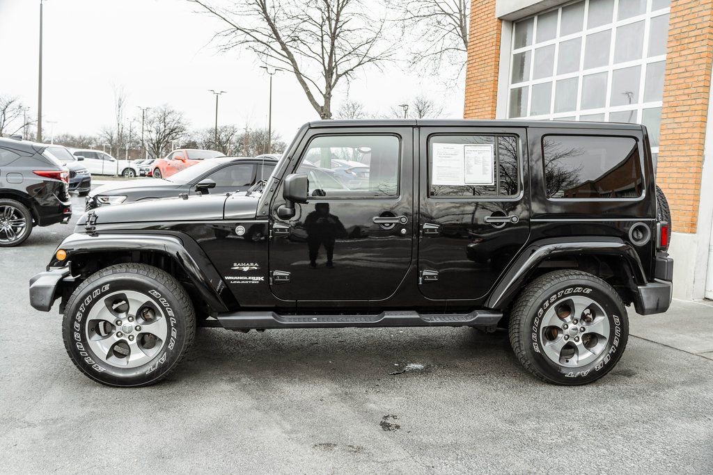 Used 2018 Jeep Wrangler Unlimited Sahara image 36