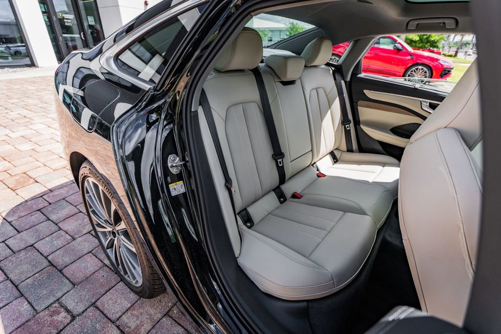 Used 2026 Audi A6 Prestige w/ Prestige Package image 39