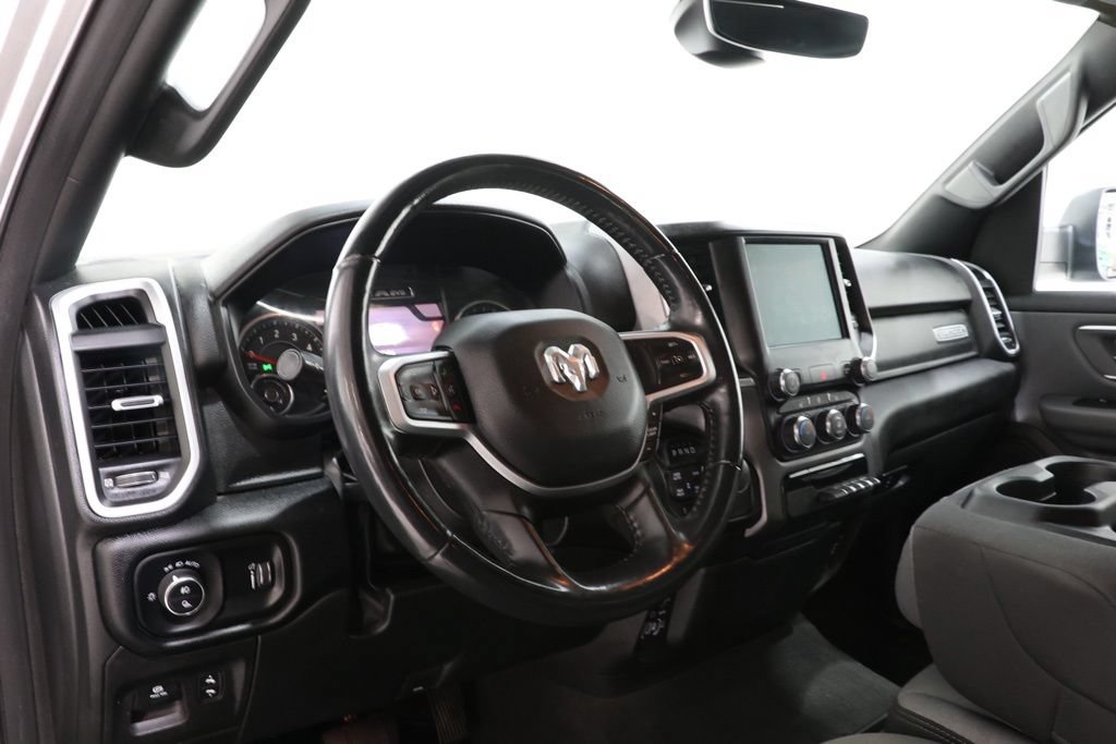 Used 2022 RAM 1500 Big Horn AWD/4WD image 16
