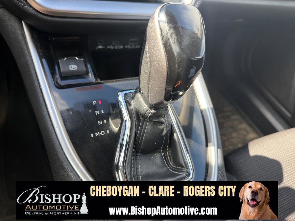 Used 2023 Subaru Outback Premium image 29