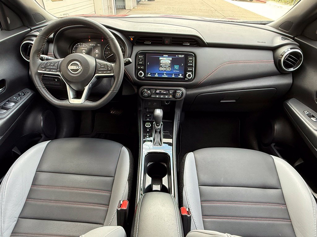 Used 2024 Nissan Kicks SR w/ SR Premium Package FWD image 30