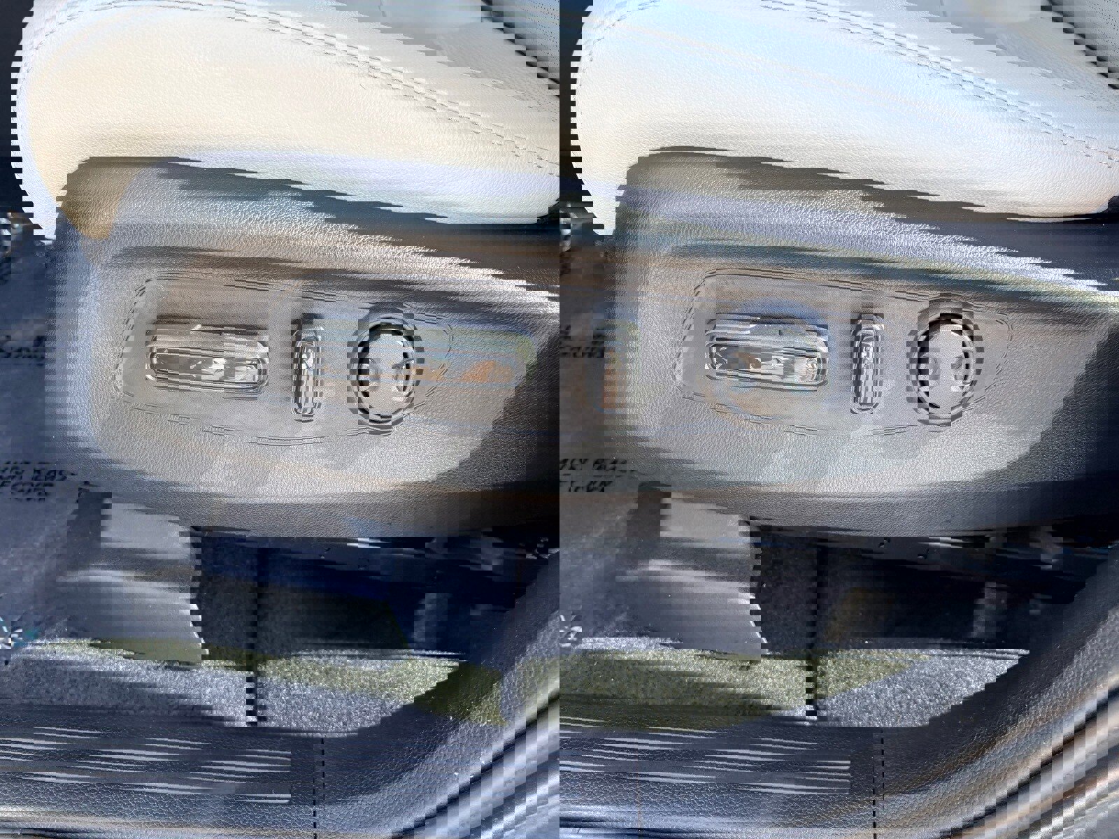 Used 2024 Honda CR-V EX-L image 24