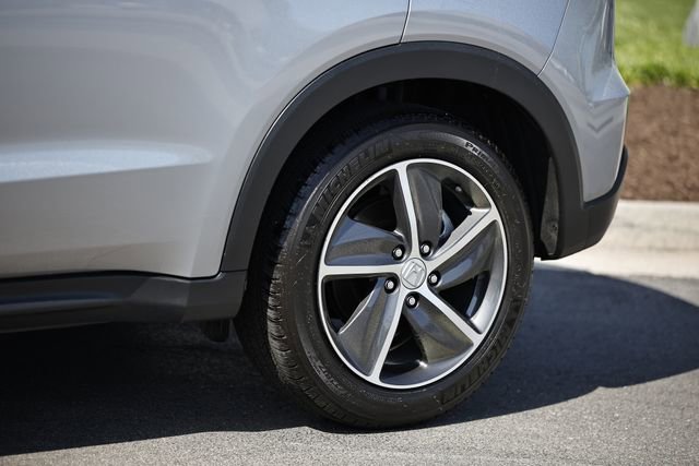 Used 2021 Honda HR-V EX-L image 6