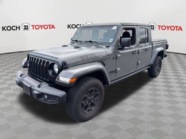 Used 2023 Jeep Gladiator Sport AWD/4WD image 3