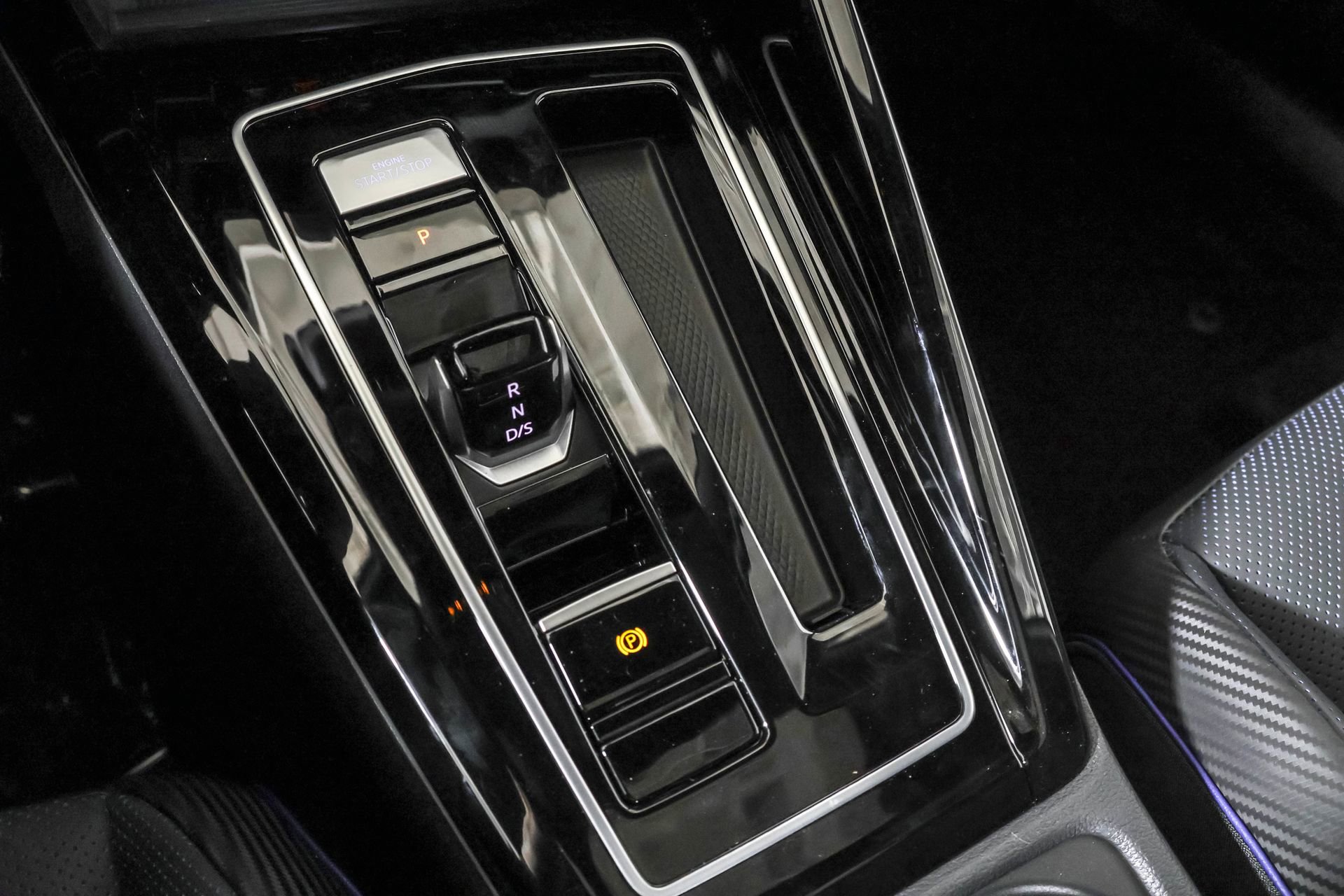 New 2026 Volkswagen Golf 2.0T image 30