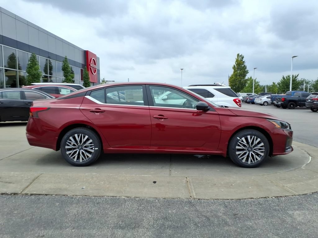 New 2026 Nissan Altima 2.5 SV AWD/4WD image 8