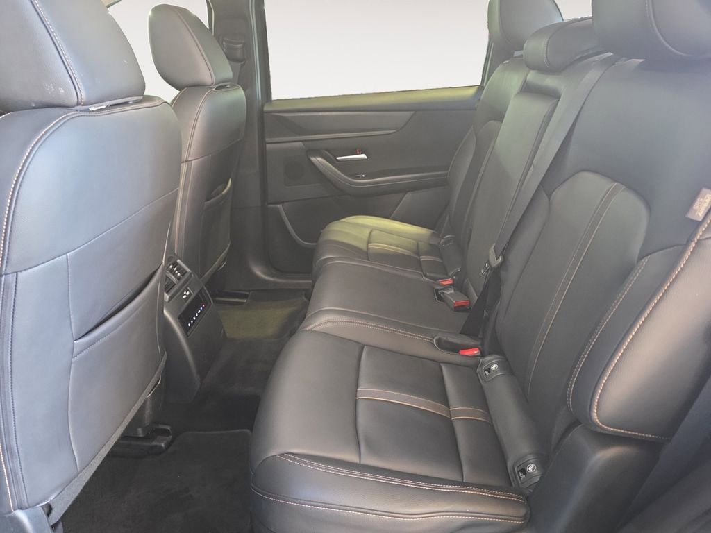 Used 2025 MAZDA CX-90 3.3 Turbo w/ Select Package image 13