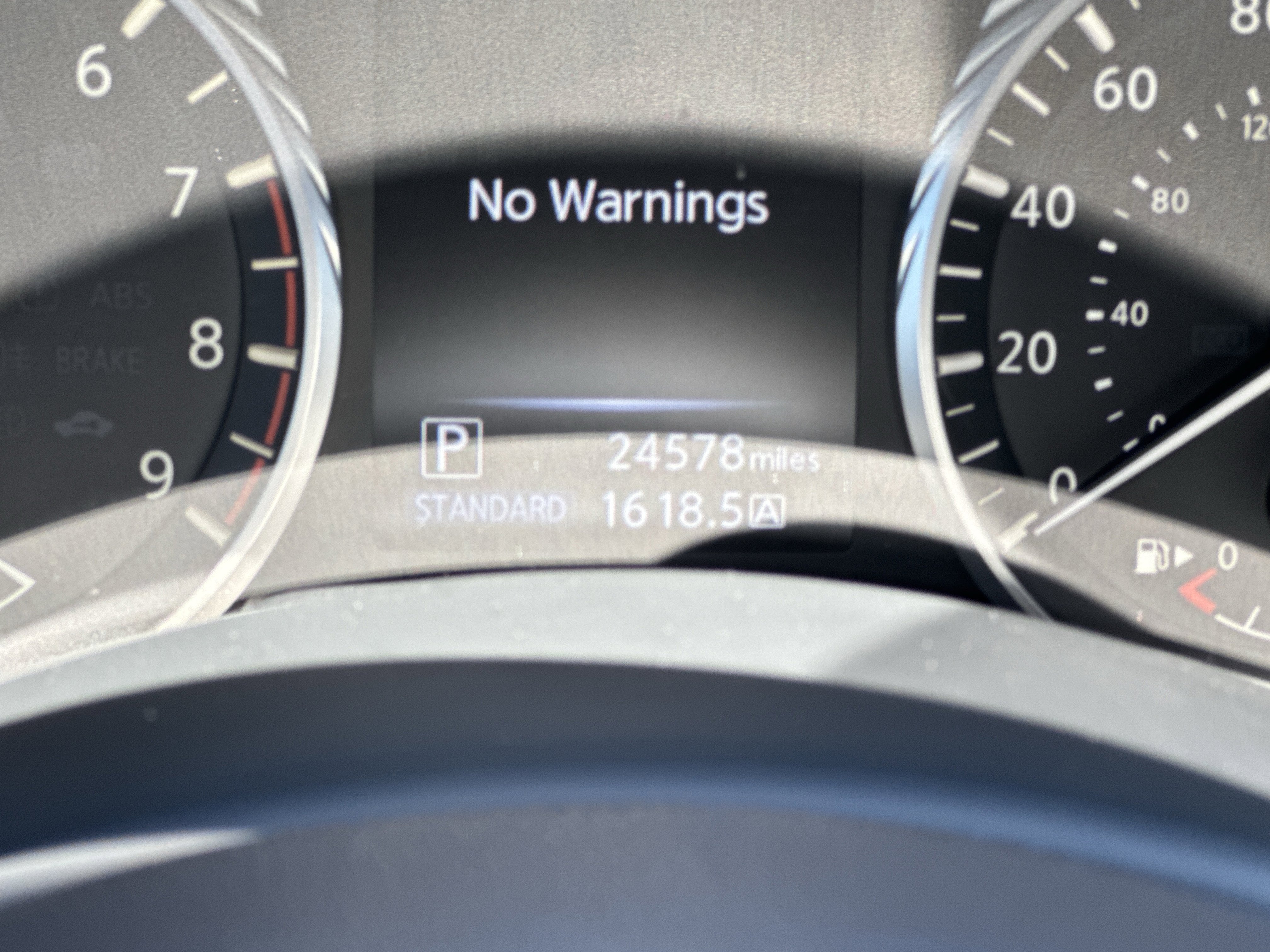 Used 2023 INFINITI Q50 Sensory image 12