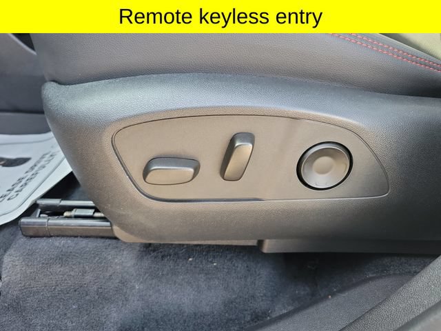 Used 2024 Chevrolet Traverse RS AWD/4WD image 23