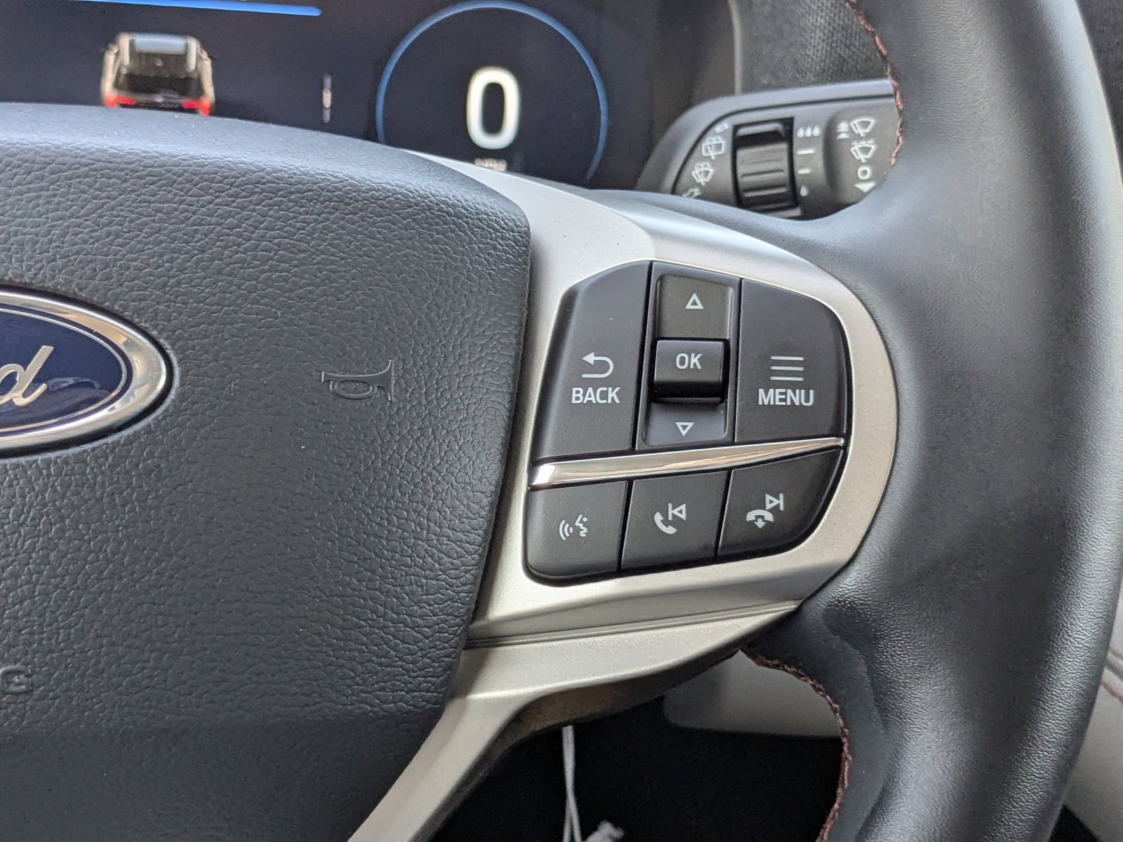 New 2026 Ford Explorer Active w/ Active Comfort Package image 31