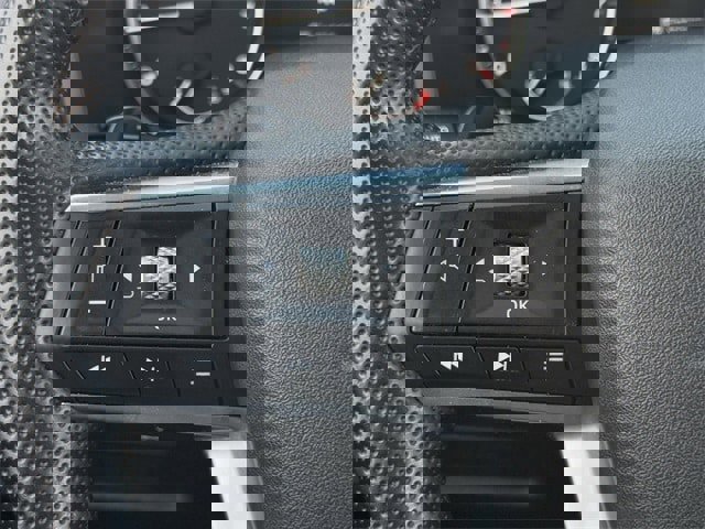 Used 2024 Mitsubishi Outlander SE image 14