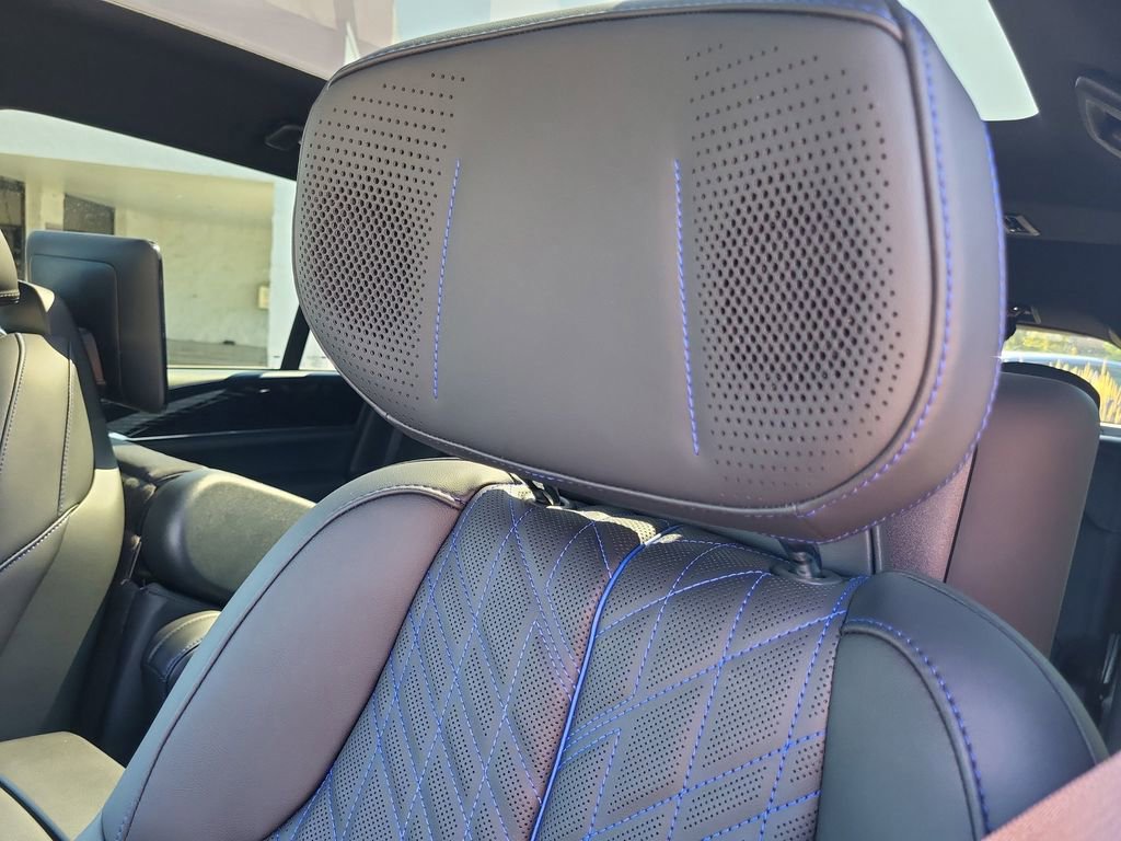 New 2026 Cadillac Escalade IQ Sport 1 w/ LPO, Floor Liner Package AWD/4WD image 12