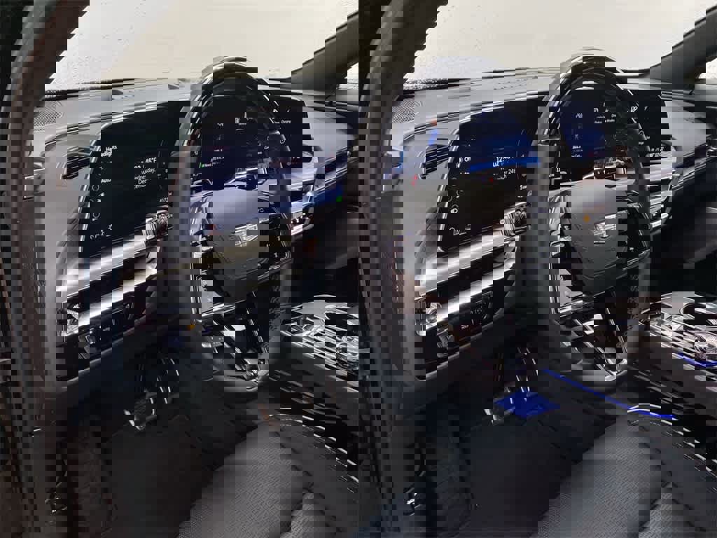 Certified 2025 Cadillac Lyriq Luxury w/ Nappa Leather Package image 2