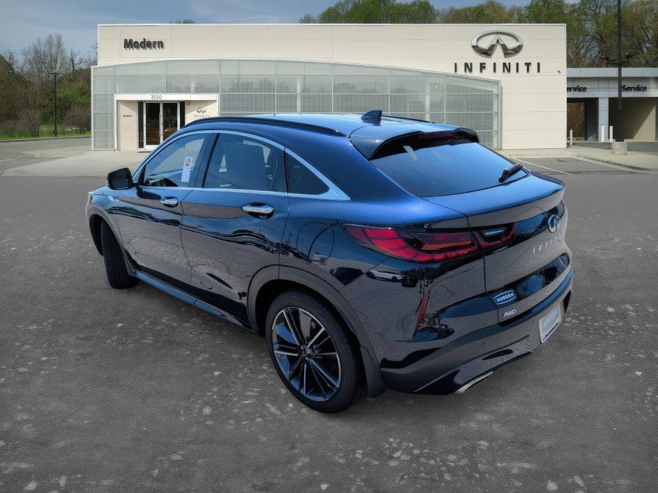 Certified 2025 INFINITI QX55 Essential AWD/4WD image 5