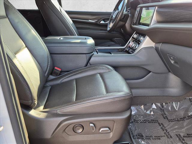 Used 2022 GMC Yukon XL Denali AWD/4WD image 21