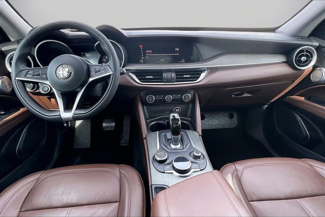 Used 2019 Alfa Romeo Stelvio Ti image 16