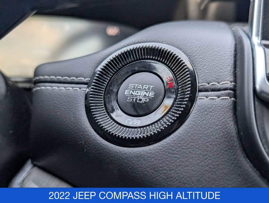 Used 2022 Jeep Compass High Altitude AWD/4WD image 28