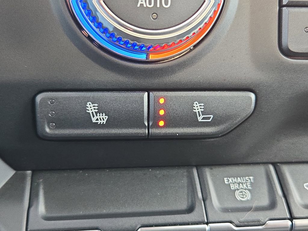 Used 2022 GMC Sierra 3500 SLT w/ Gooseneck/5TH Wheel Package image 28