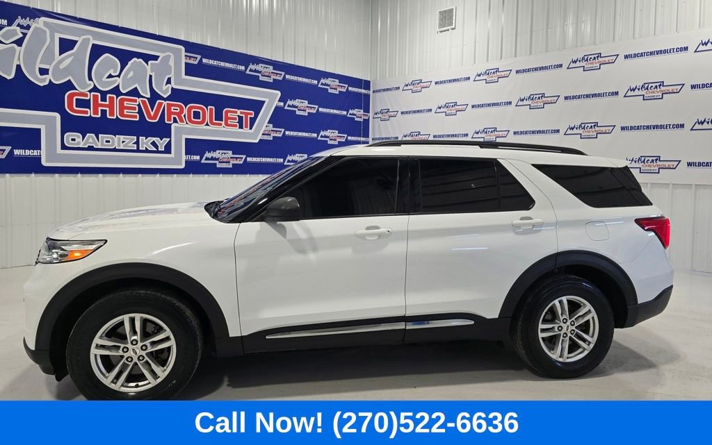 Used 2020 Ford Explorer XLT w/ Comfort Package image 4