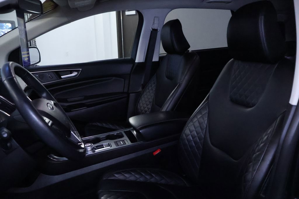 Used 2024 Ford Edge Titanium image 15