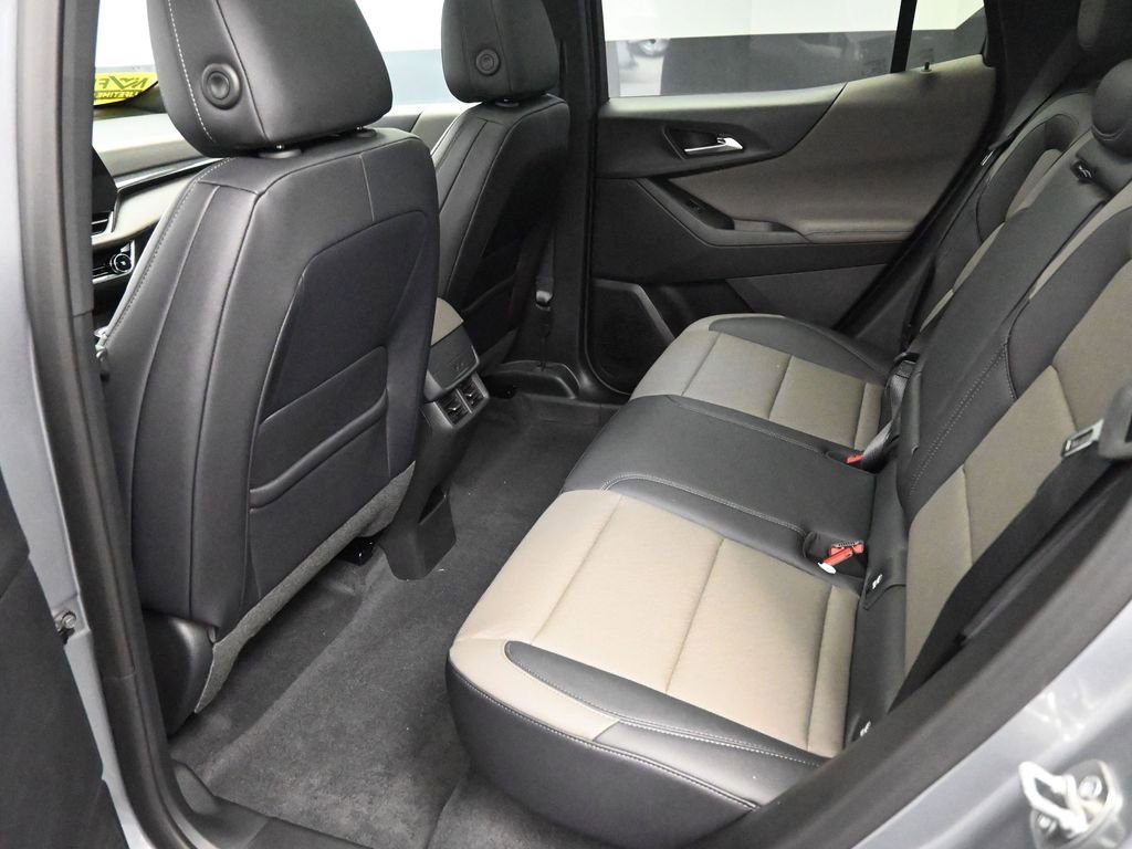 New 2026 Chevrolet Equinox LT w/ Convenience Package II image 14