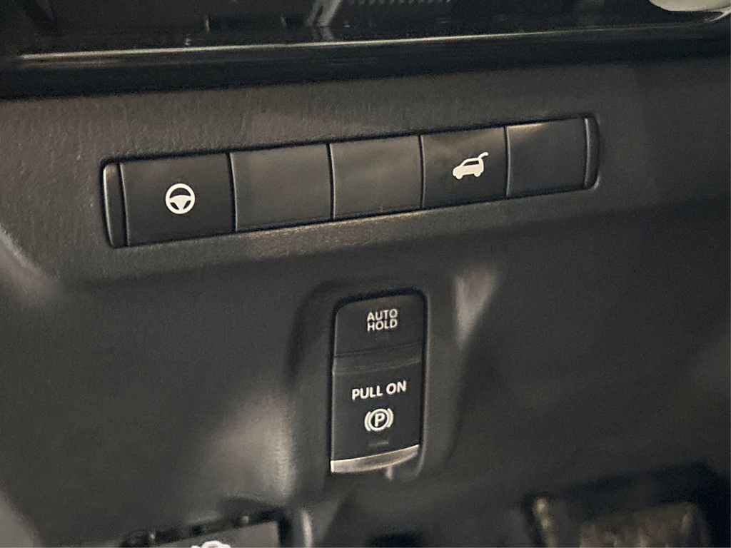 Certified 2025 Nissan Murano SV AWD/4WD image 37