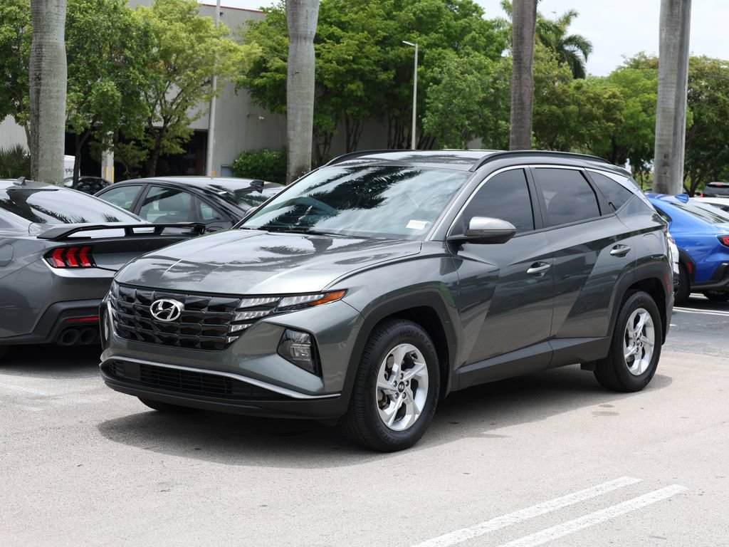 Used 2022 Hyundai Tucson SEL FWD image 1