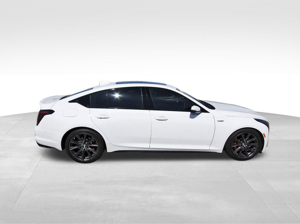Used 2026 Cadillac CT5 V image 5