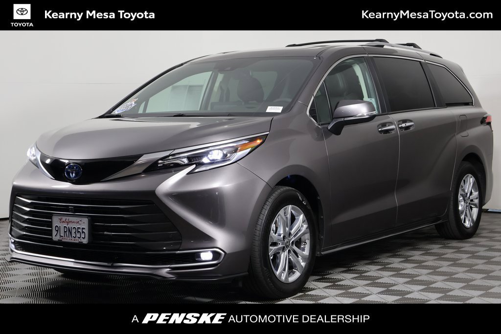 Used 2024 Toyota Sienna Platinum