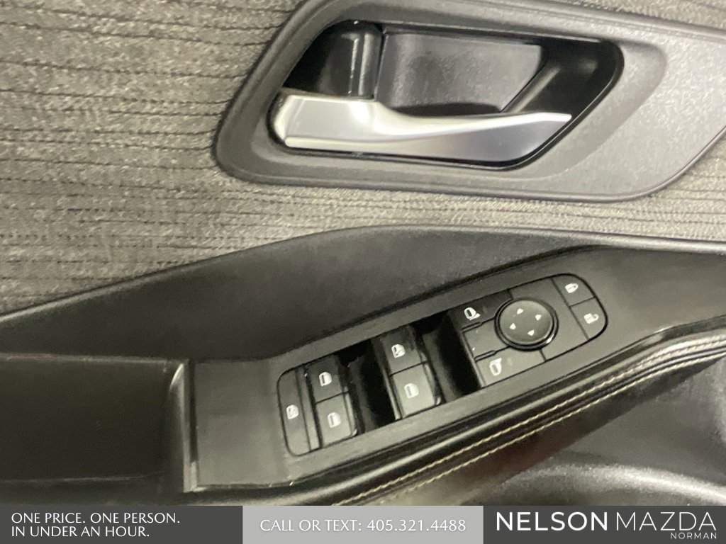 Used 2021 Nissan Rogue SV image 21