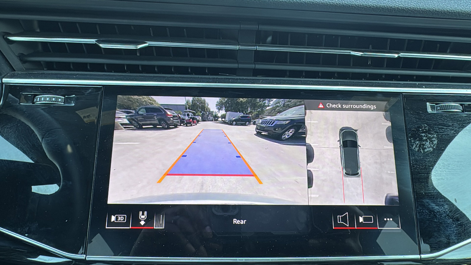 Used 2025 Audi Q7 3.0T Premium Plus image 20