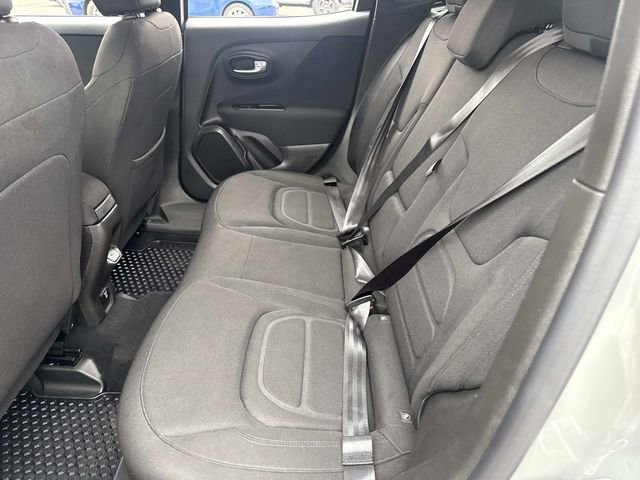 Used 2021 Jeep Renegade Latitude w/ Convenience Group image 18