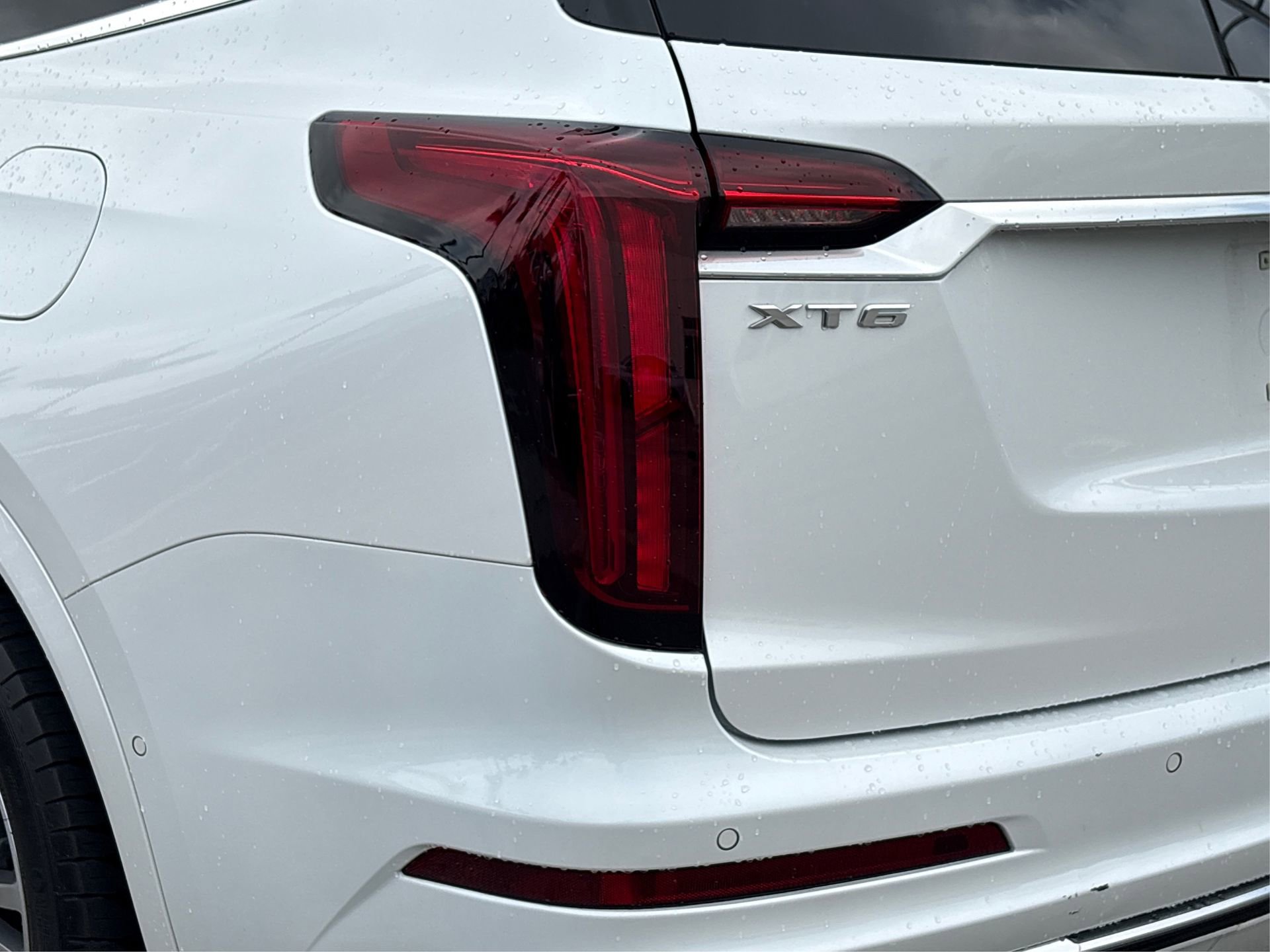 Certified 2023 Cadillac XT6 Premium Luxury w/ Technology Package FWD image 16