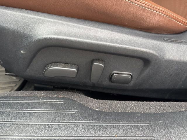 Used 2018 Subaru Outback 3.6R Touring w/ Popular Package #3 image 21