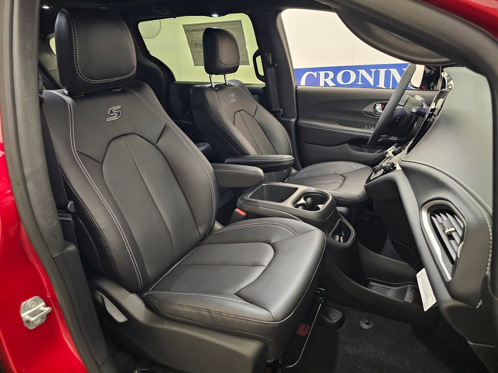 New 2026 Chrysler Pacifica Select image 25