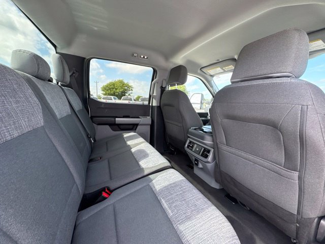 Used 2025 Ford F250 XLT w/ FX4 Off-Road Package AWD/4WD image 21