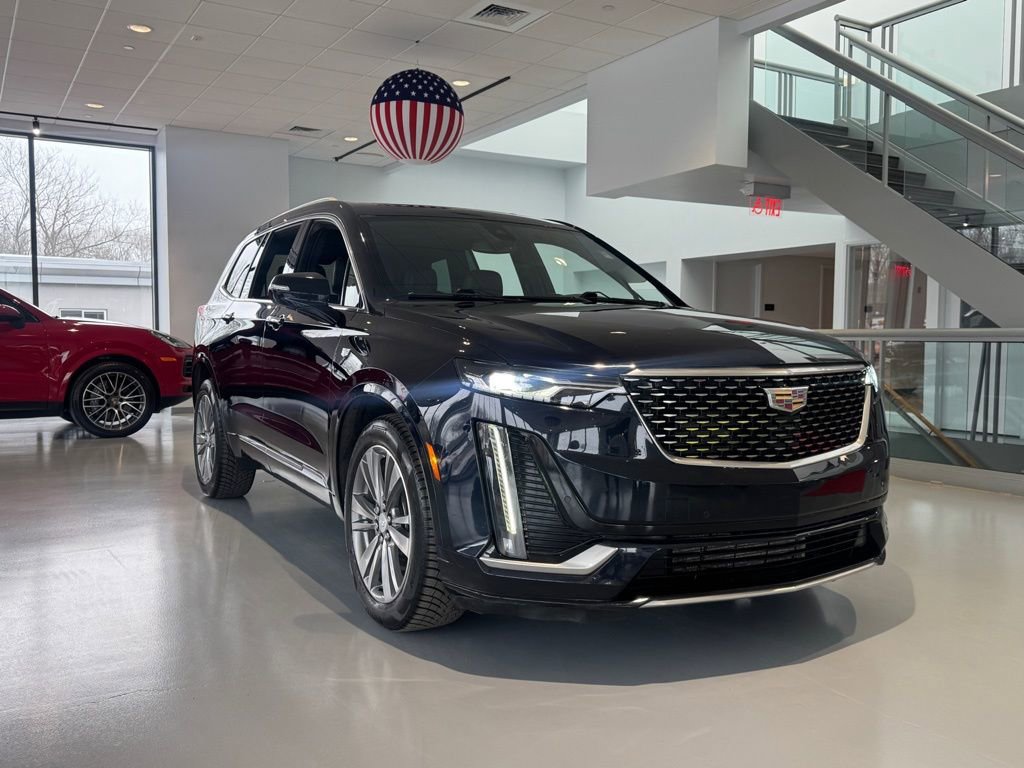 Used 2022 Cadillac XT6 Premium Luxury