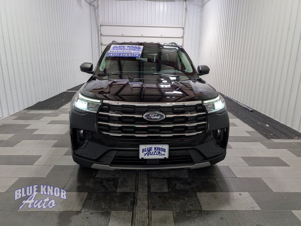 Used 2025 Ford Explorer Active w/ Active Comfort Package AWD/4WD image 6