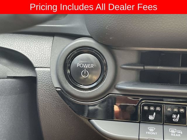 Used 2025 Toyota Crown Platinum AWD/4WD image 32